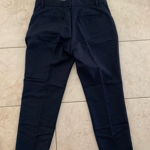 Womens Gap Crop Pants. - Picture 3 of 3